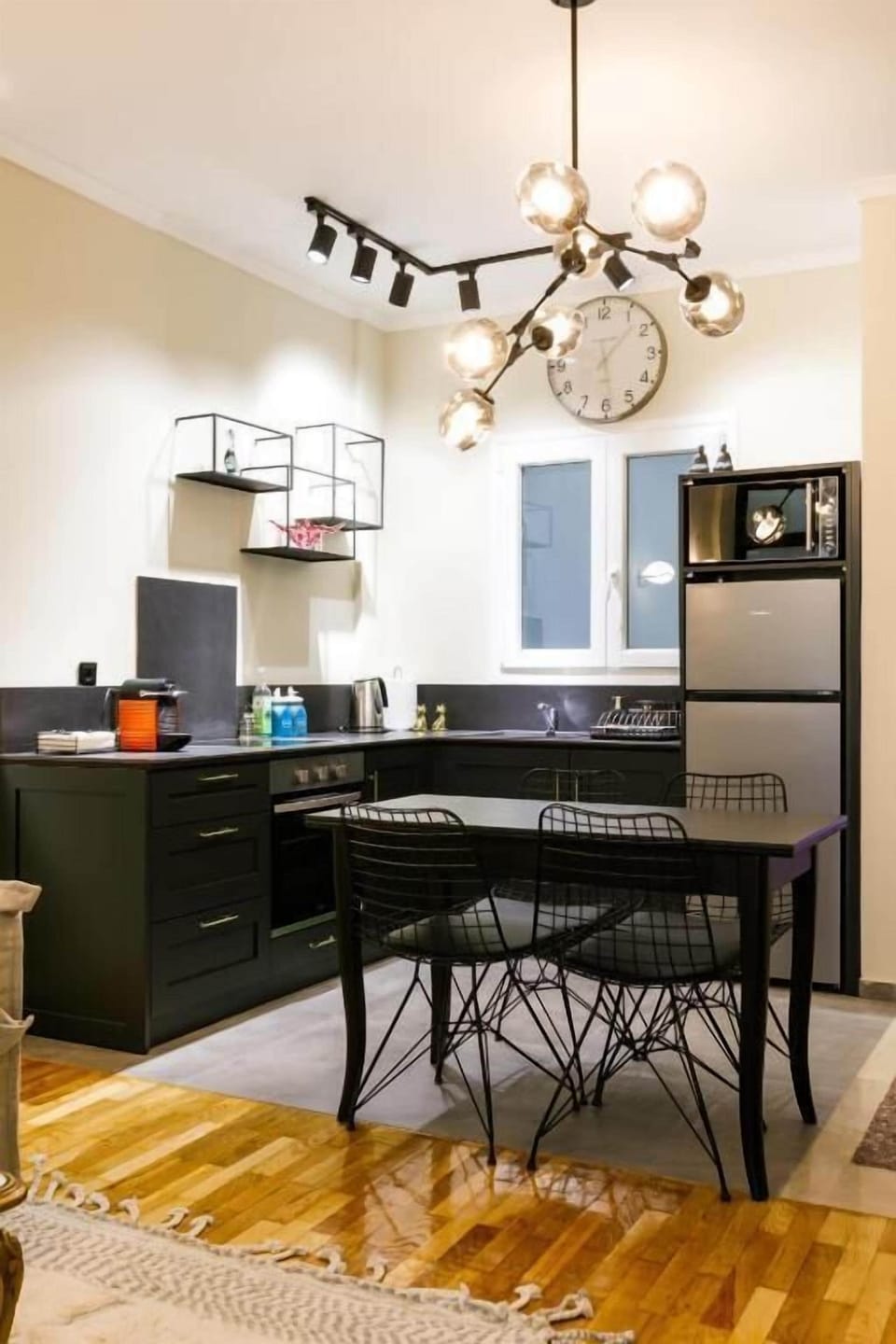 Apartment | Private kitchen | Electric kettle, toaster