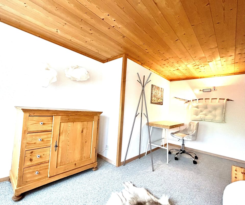 Apartment, 3 Bedrooms | Interior