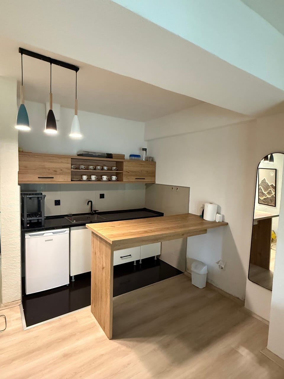 Apartment, Smoking, Balcony | Interior