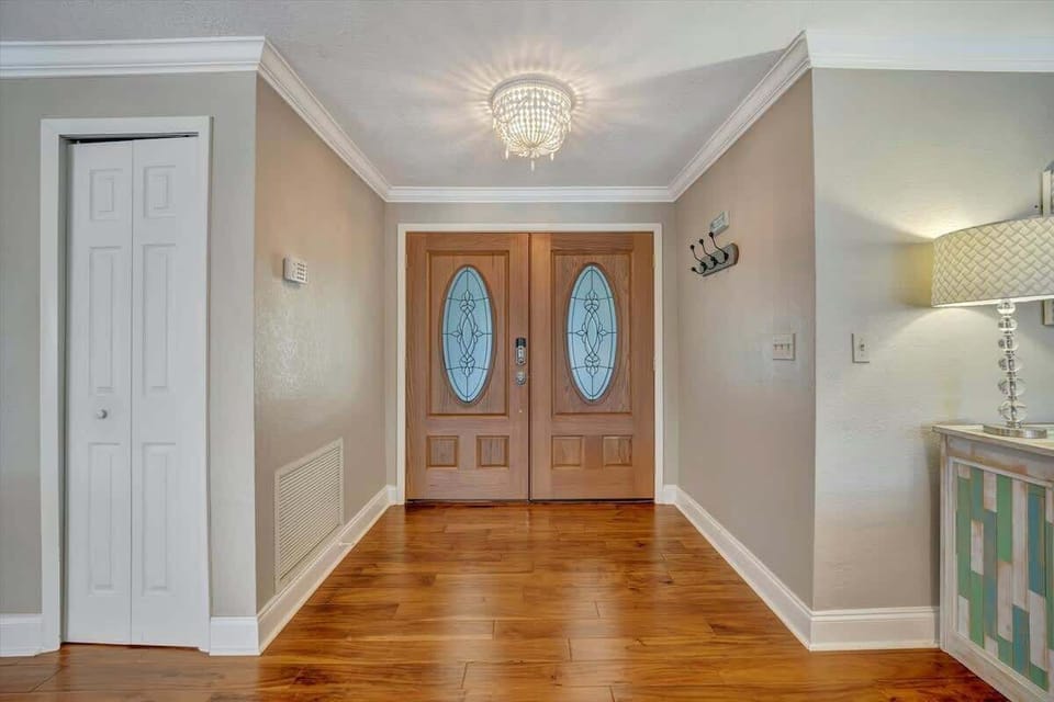 First impressions matter! Get ready for a stylish and welcoming stay