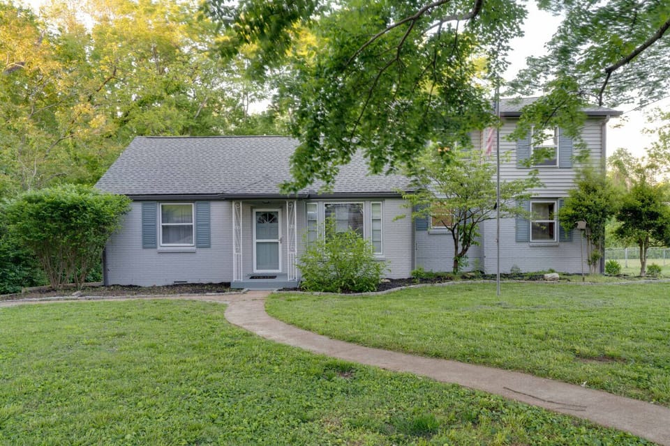 Nestled in a quiet, green neighborhood just minutes from the action. 🌳