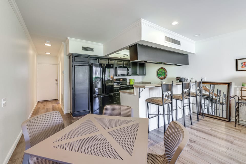 Apartment (1 Bedroom) | Interior