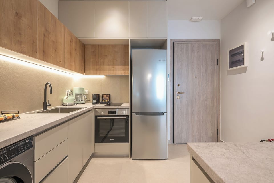 Apartment, Balcony | Private kitchen | Espresso maker, coffee/tea maker, electric kettle, toaster