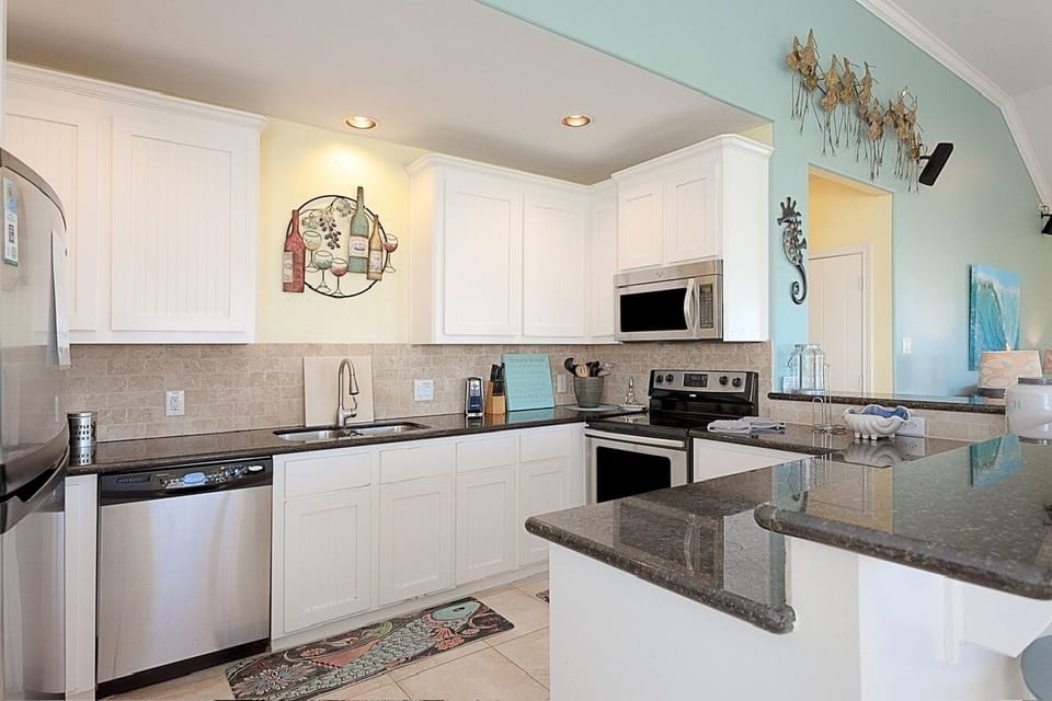 House, 3 Bedrooms | Private kitchen | Coffee/tea maker, fridge, toaster