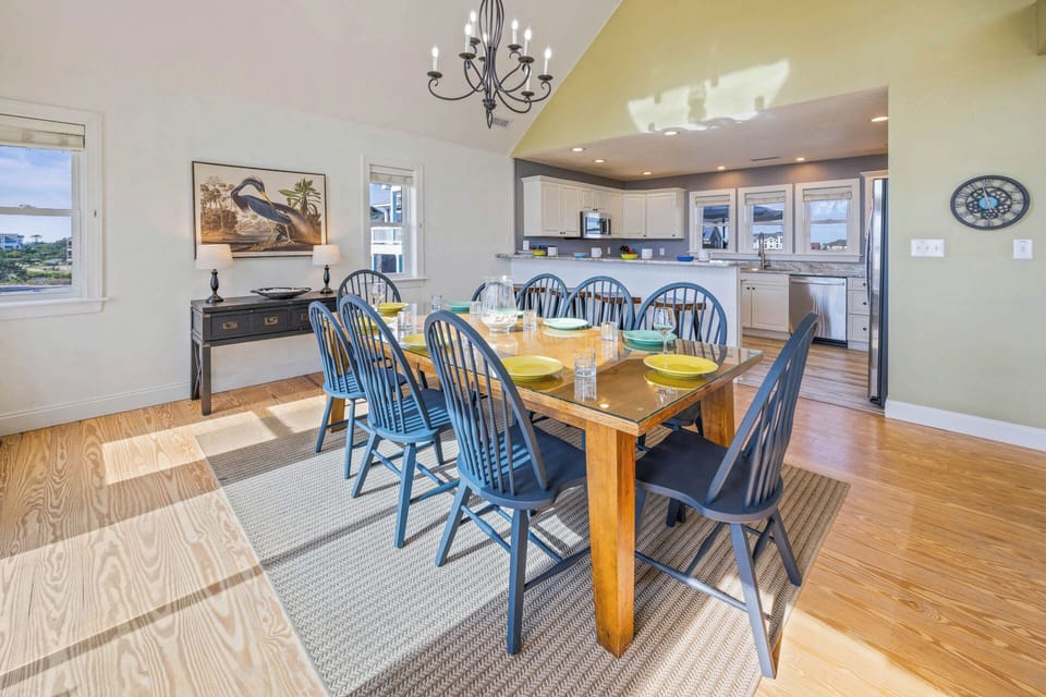 Surf or Sound Realty - 1224 - Ride Like the Wind - Dining Area -1