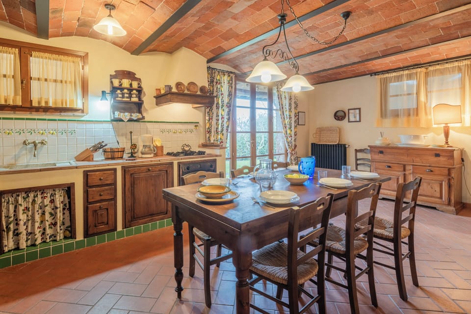 House, Patio, Garden View | Private kitchen | Fridge, stovetop, dishwasher, cookware/dishes/utensils
