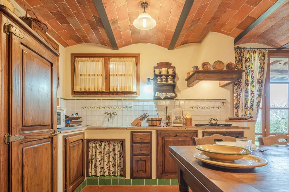 House, Patio, Garden View | Private kitchen | Fridge, stovetop, dishwasher, cookware/dishes/utensils
