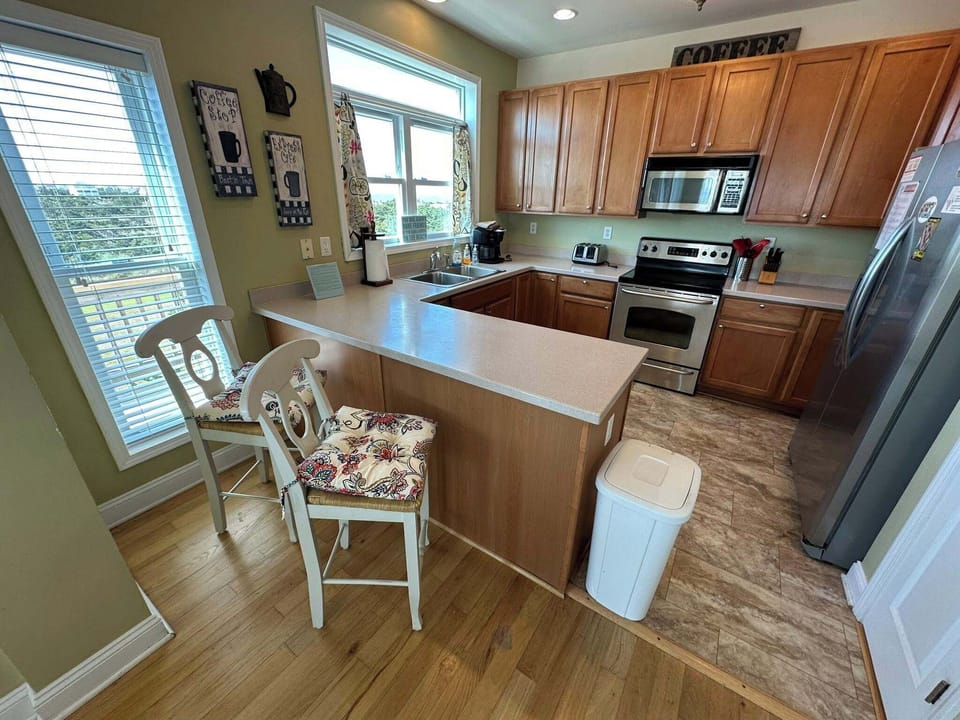 Kitchen, 4th Floor
