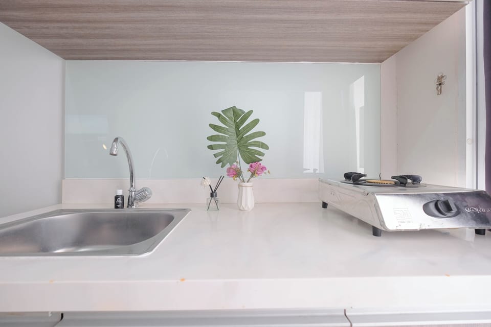 Apartment | Private kitchen | Stovetop