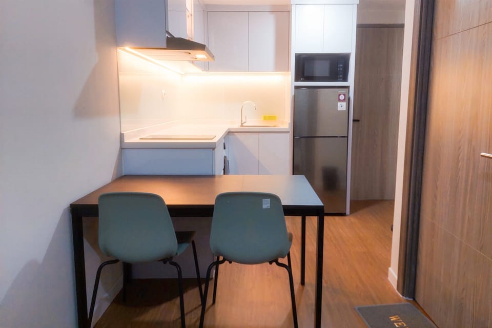 Standard Apartment | Dining room
