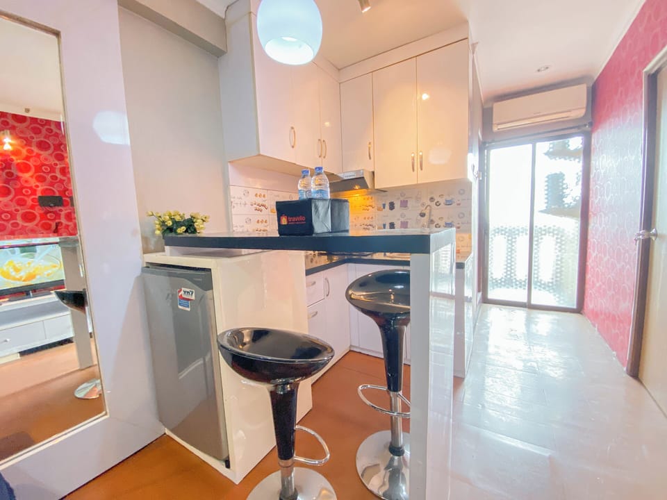 Standard Apartment | Dining room