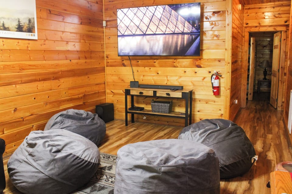 A Perfect Stay's fun game room