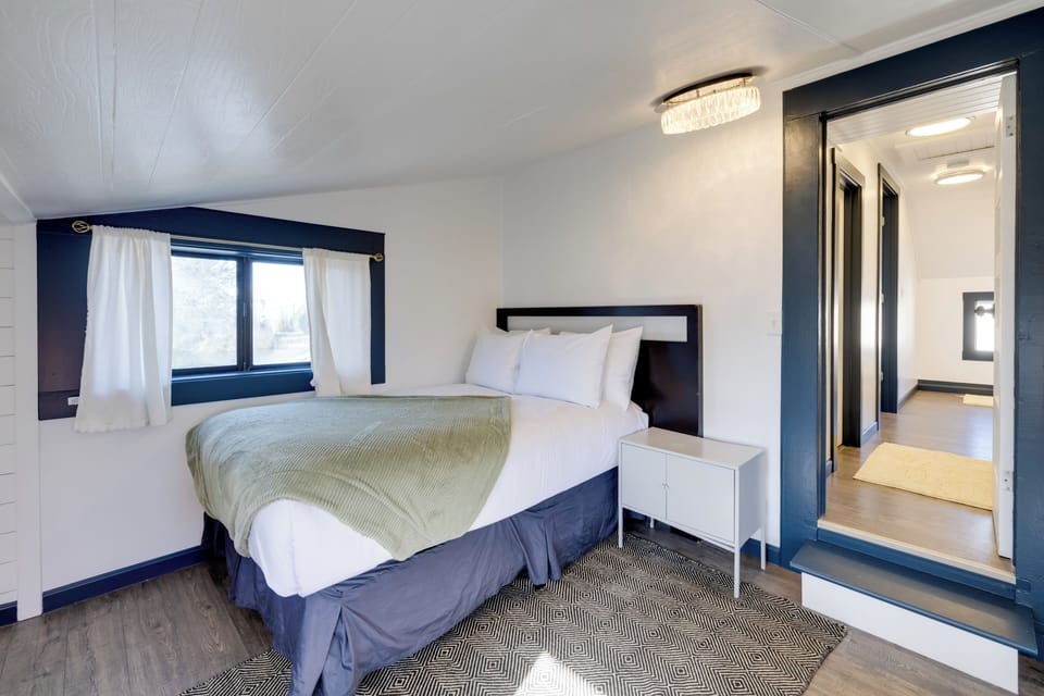 Bedroom 3 | Full Bed | 2nd Floor