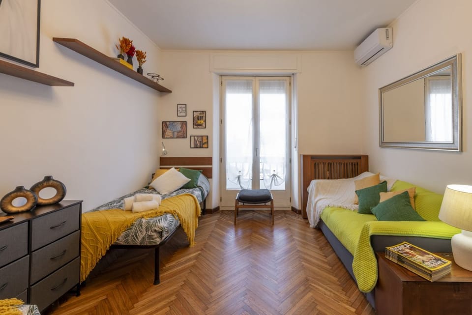 Otto Novembre, 3 – Spacious and Elegant with a View Apartment in Milan