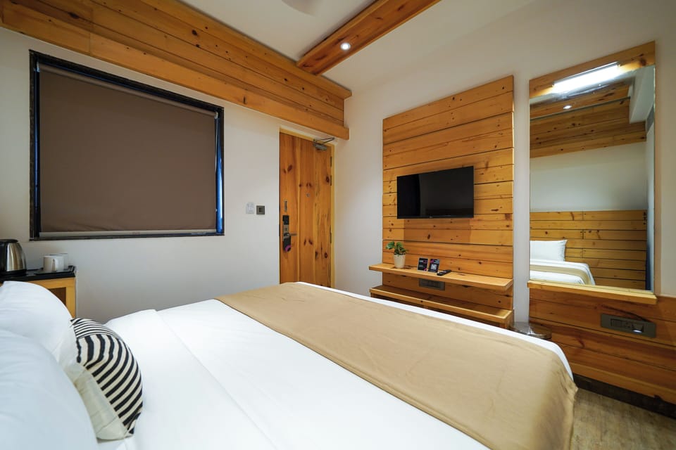 Standard Double Room | Free WiFi