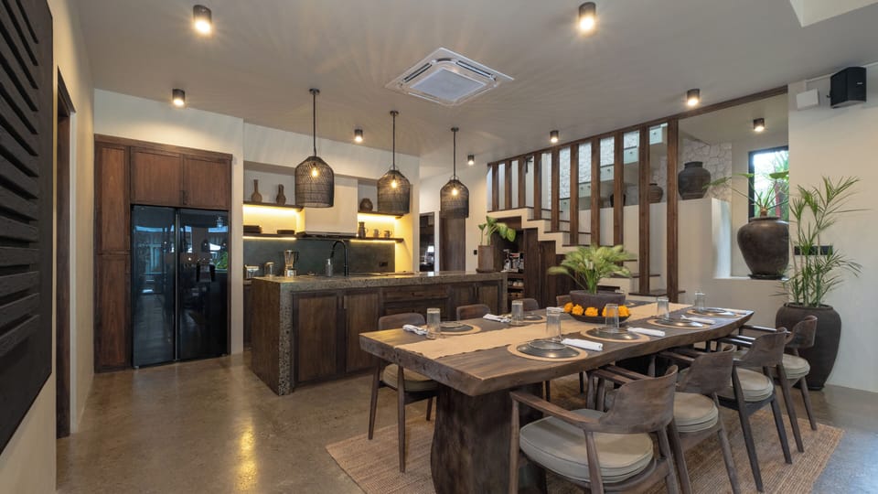 Villa, Pool View | Dining room