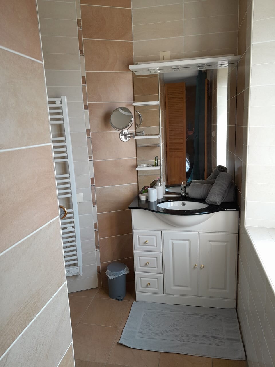 Classic Double Room | Bathroom