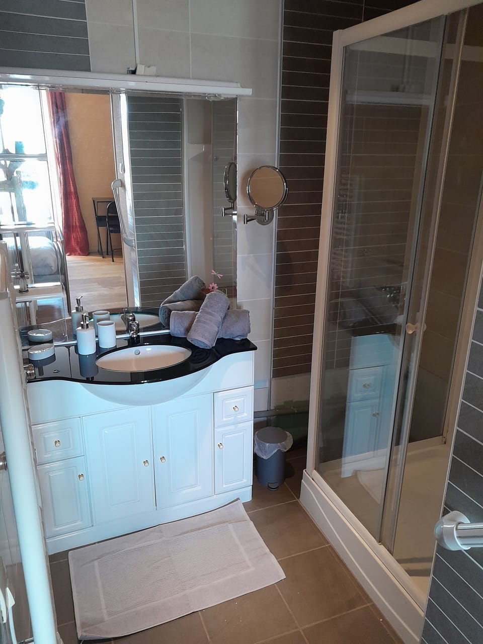 Classic Twin Room | Bathroom