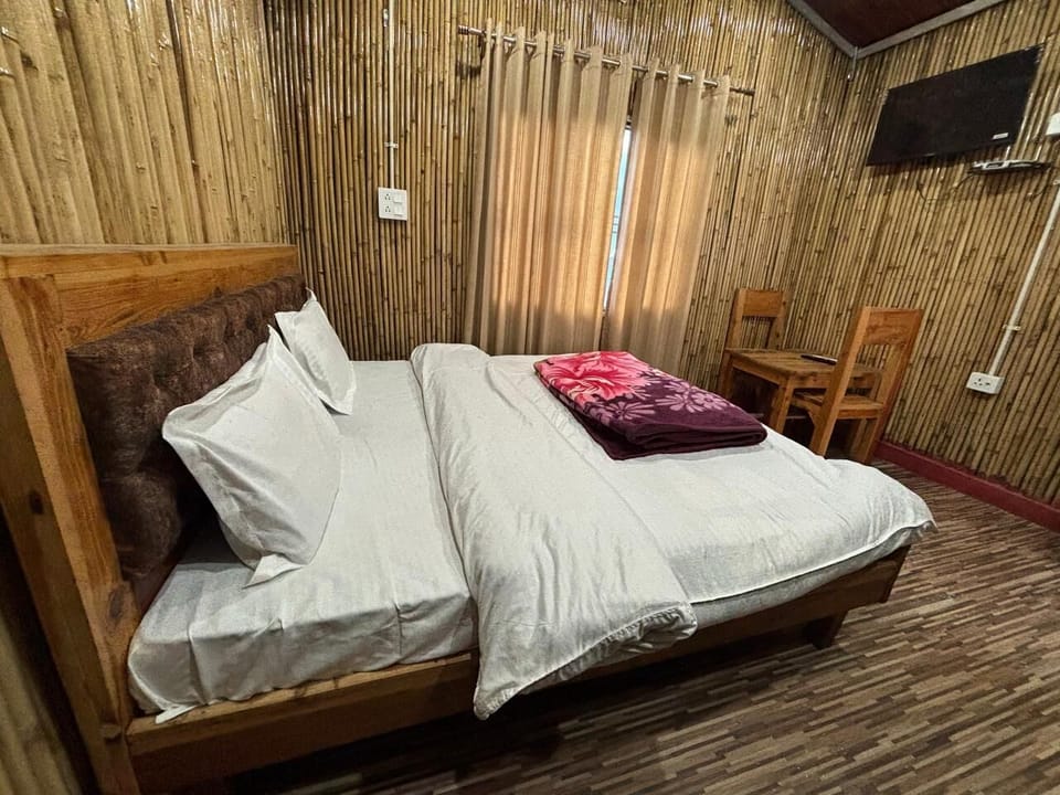 Deluxe Room | Free WiFi