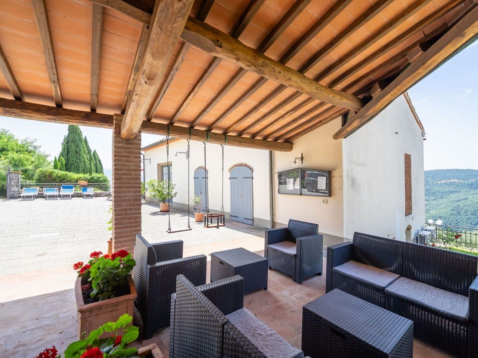 Furniture, Shade, Chair, Houseplant, Flowerpot, Outdoor Furniture, Kitchen & Dining Room Table, Villa, Hotel