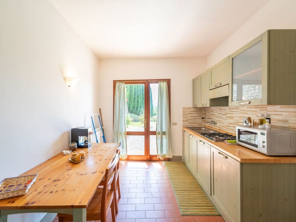 Wood, Flooring, Interior Design, Furniture, Kitchen, Floor, Countertop, Ceiling, Kitchen & Dining Room Table, Table