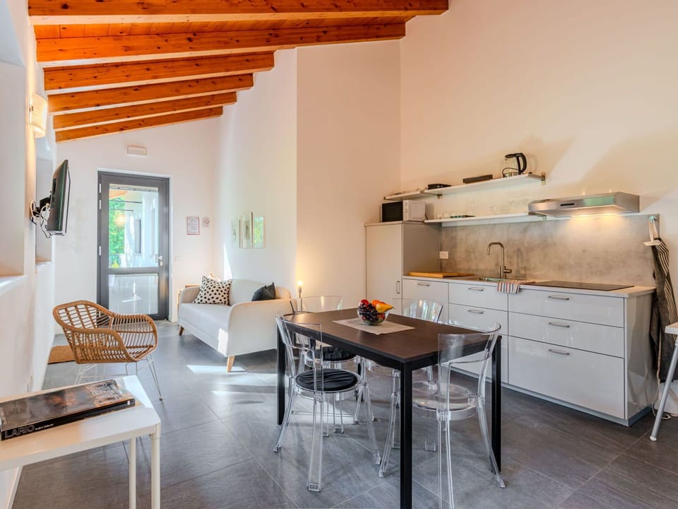 Furniture, Interior Design, Flooring, Wood, Ceiling, Chair, Floor, Table, Room, Lighting
