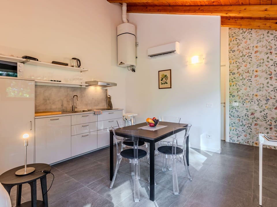 Interior Design, Furniture, Flooring, Wood, Ceiling, Floor, Room, Lighting, Home, Table