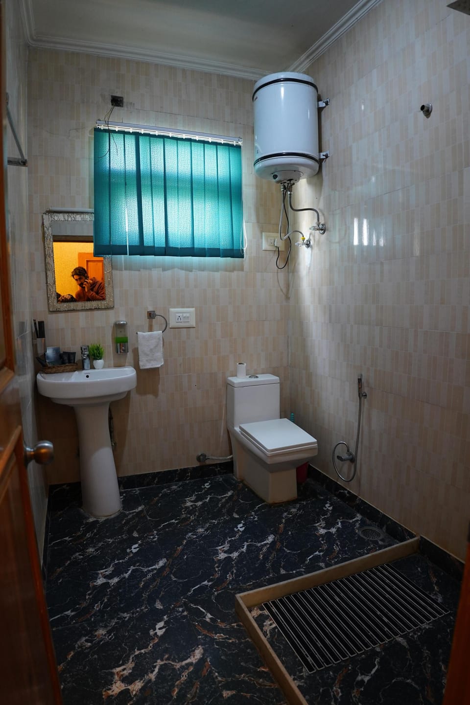 Rozan Jaai Orchard Hotel Hotel in India