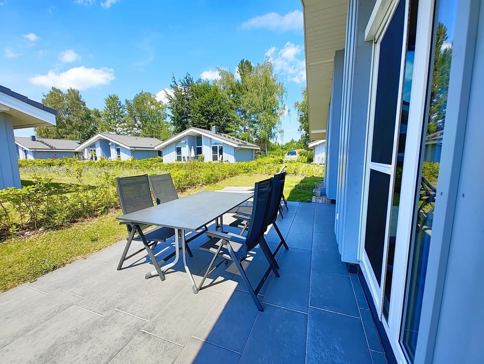 House | Balcony