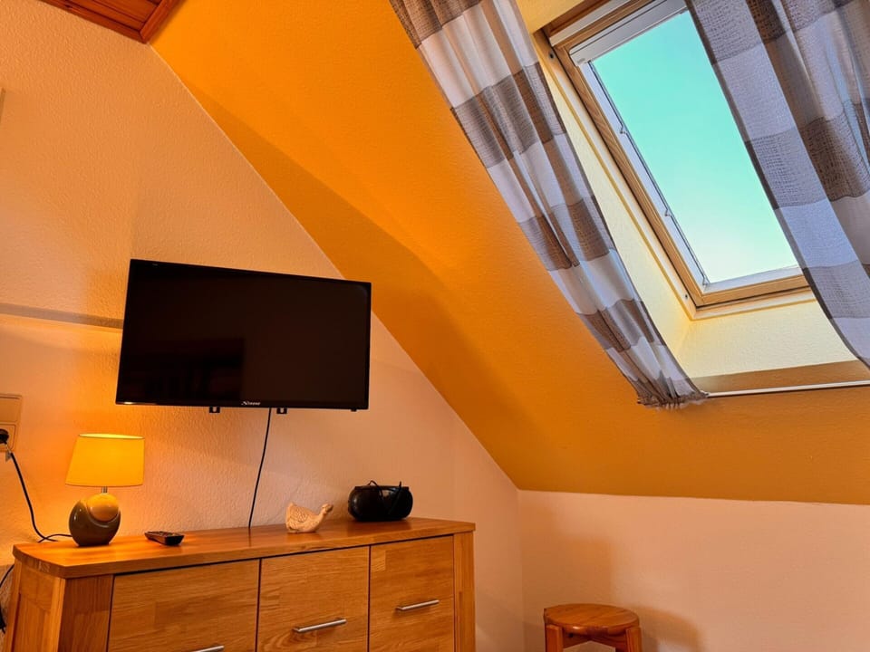 Apartment | 3 bedrooms, individually furnished