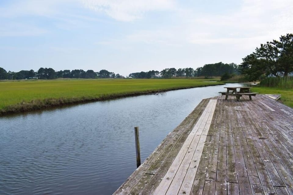 Perfect for crabbing and birdwatching.