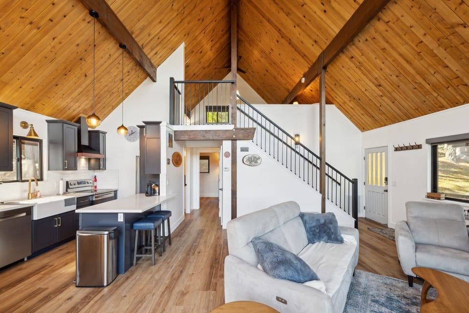Indoors, Architecture, Building, House, Loft