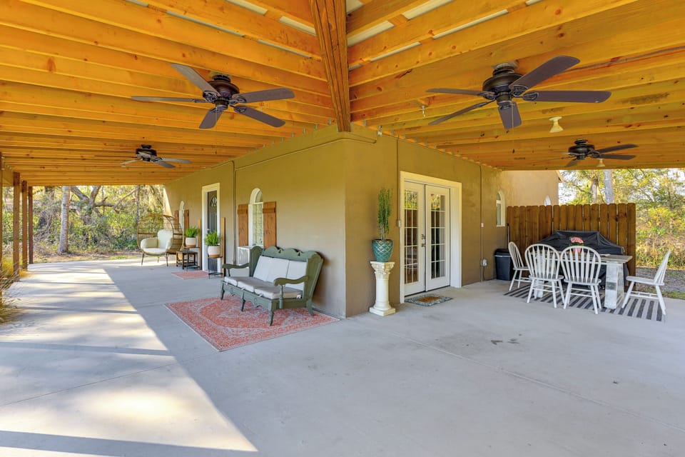Private Covered Patio | Gas Grill