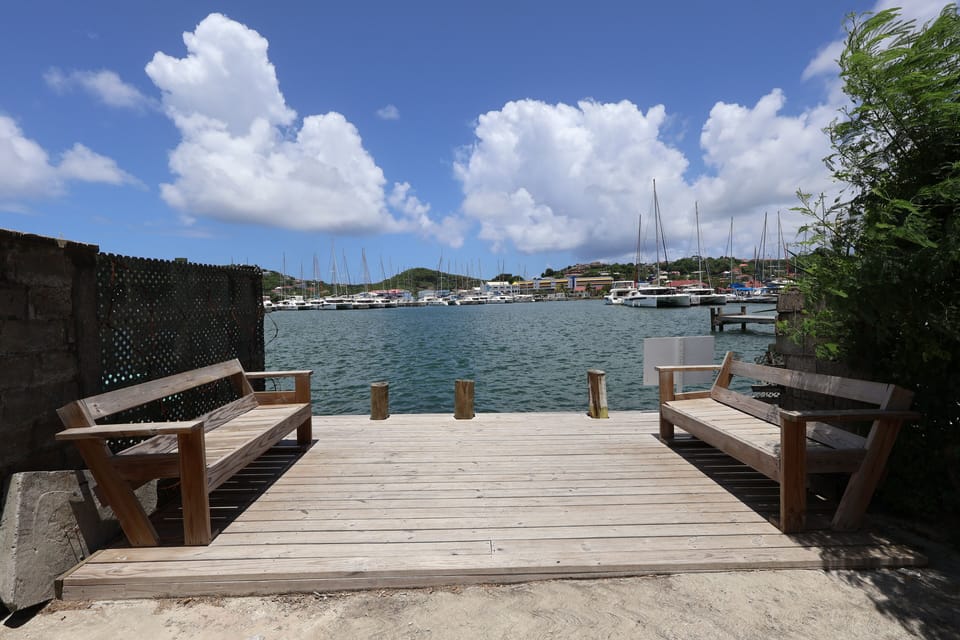 Dock