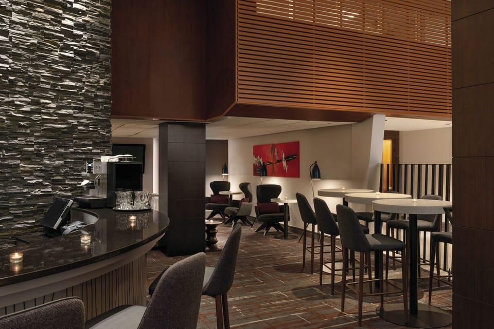 Bar Lounge
