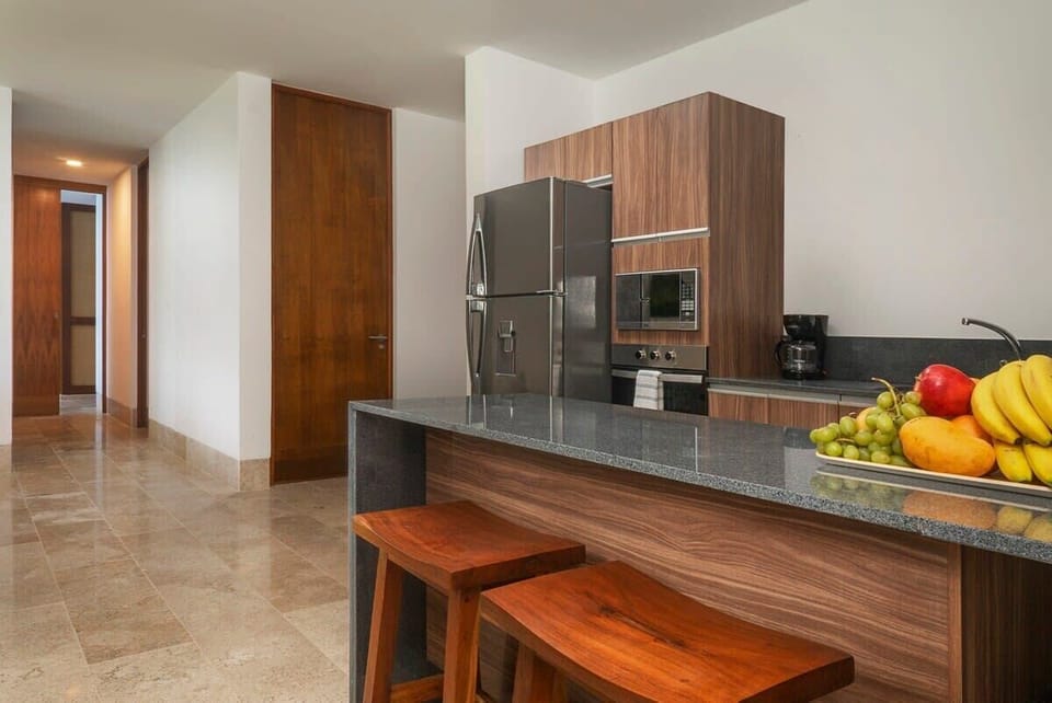 Fully equipped kitchen