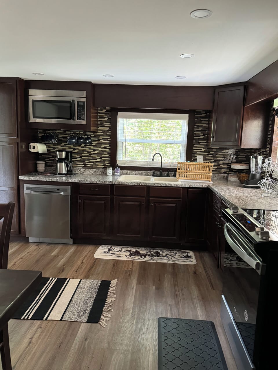 fully stocked kitchen ...just bring your groceries