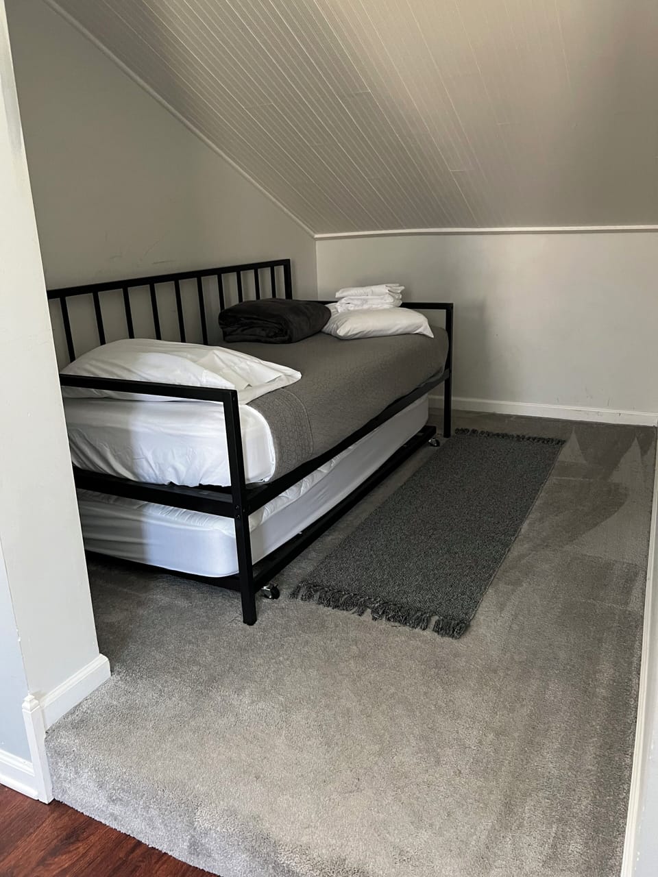 Trundle beds