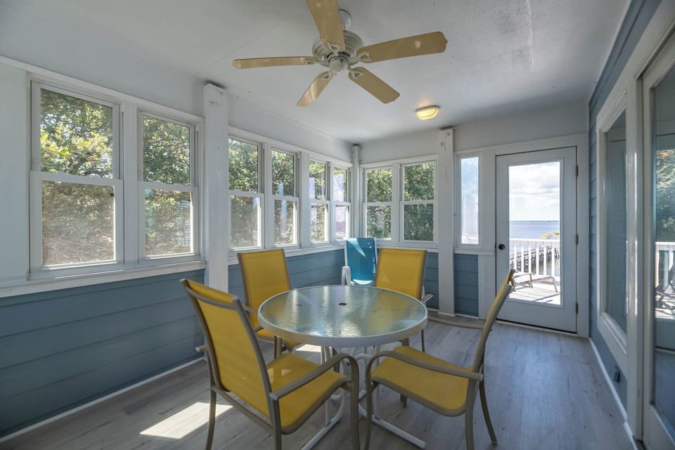 Screened Porch