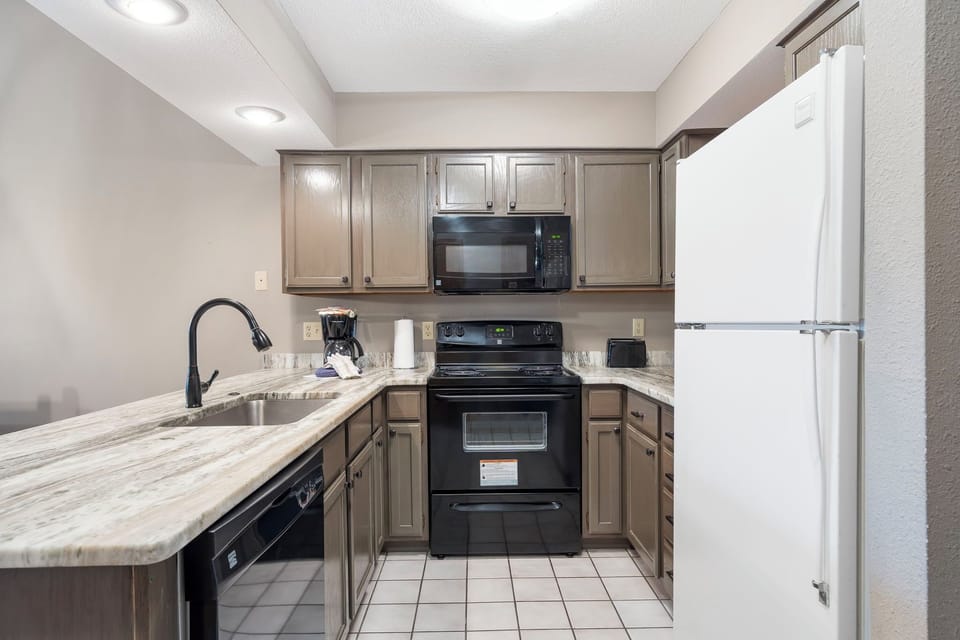 Full Kitchen with Major Appliances