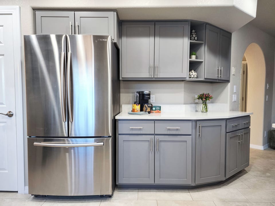 and large capacity fridge will ensure lots of space (deep freezer in garage)