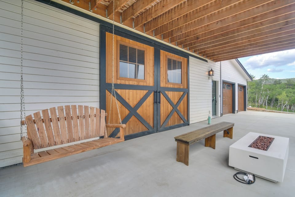 Patio | Horse Stables