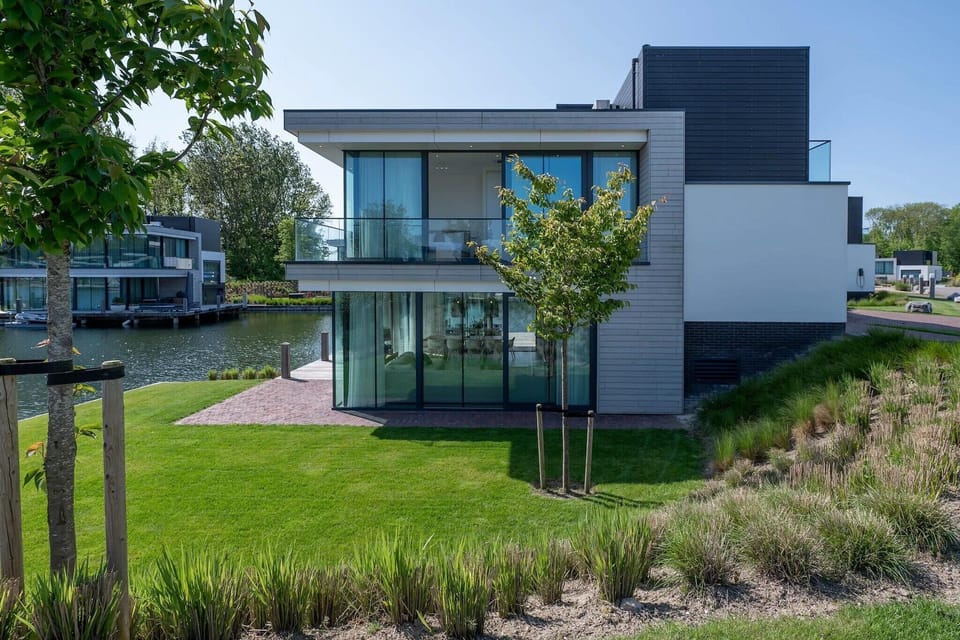 Holiday Home Exterior [summer]