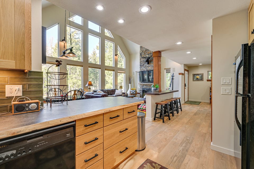 House (2 Bedrooms) | Interior