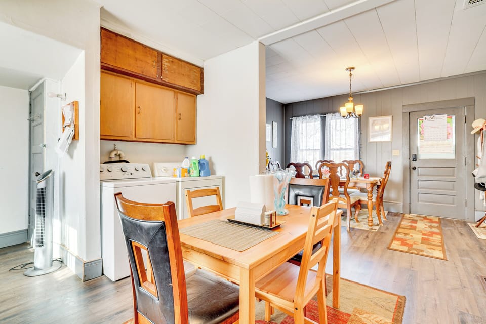 House (2 Bedrooms) | Interior