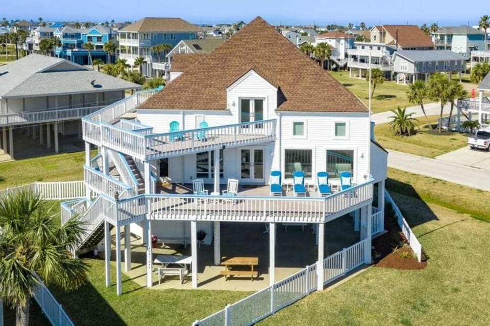 House, 3 Bedrooms | Exterior