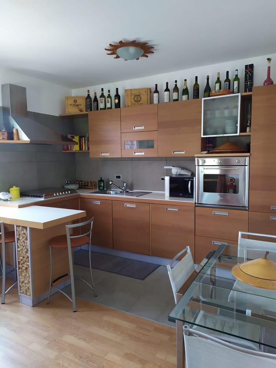 Private kitchen