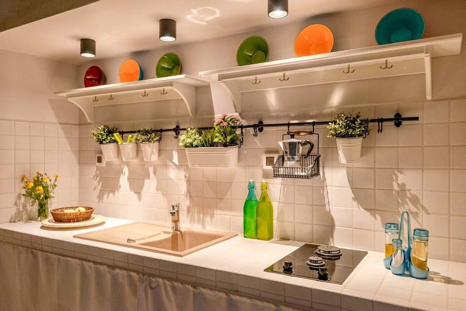  Outdoor kitchen