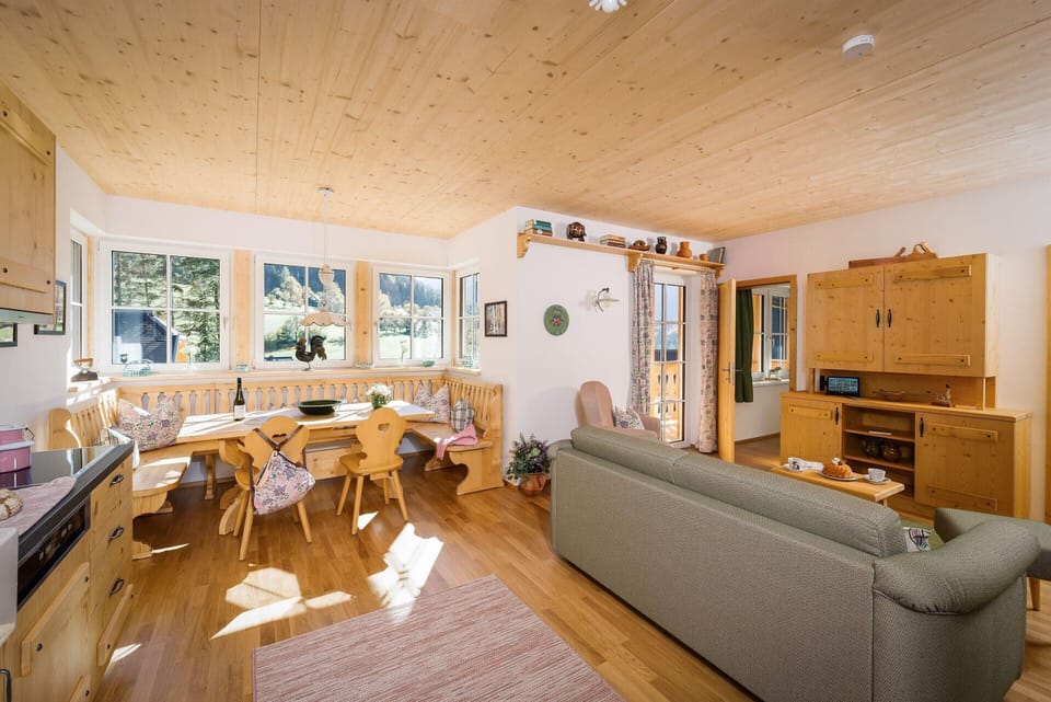 Apartment | Living room