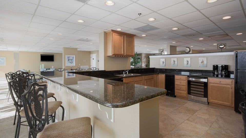 Condo, Multiple Beds, Balcony, Ocean View (Tidewater Beach Resort 1709) | Private kitchen | Fridge, microwave, oven, stovetop